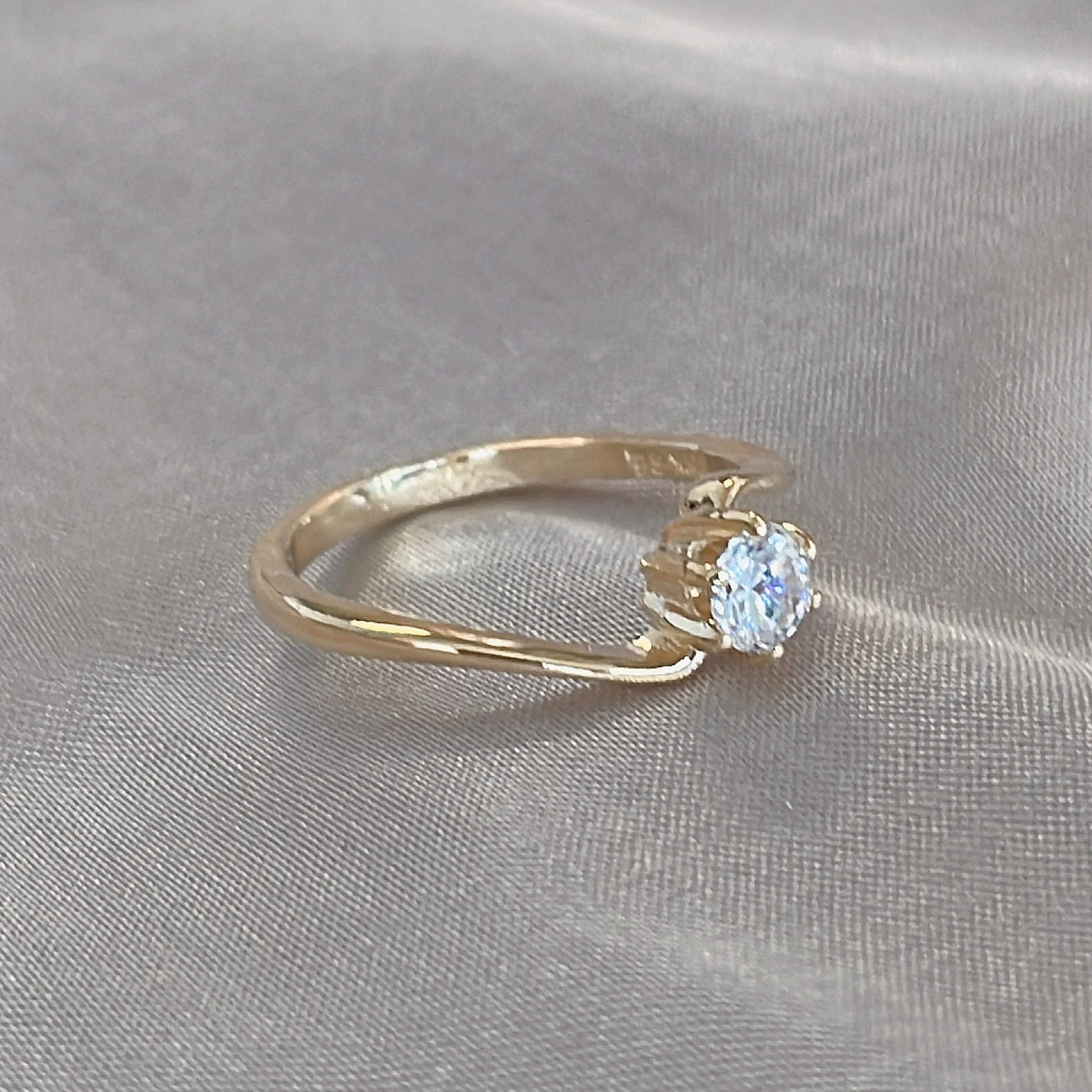 0.20 CT Round Moissanite Solitaire Minimalist Ring