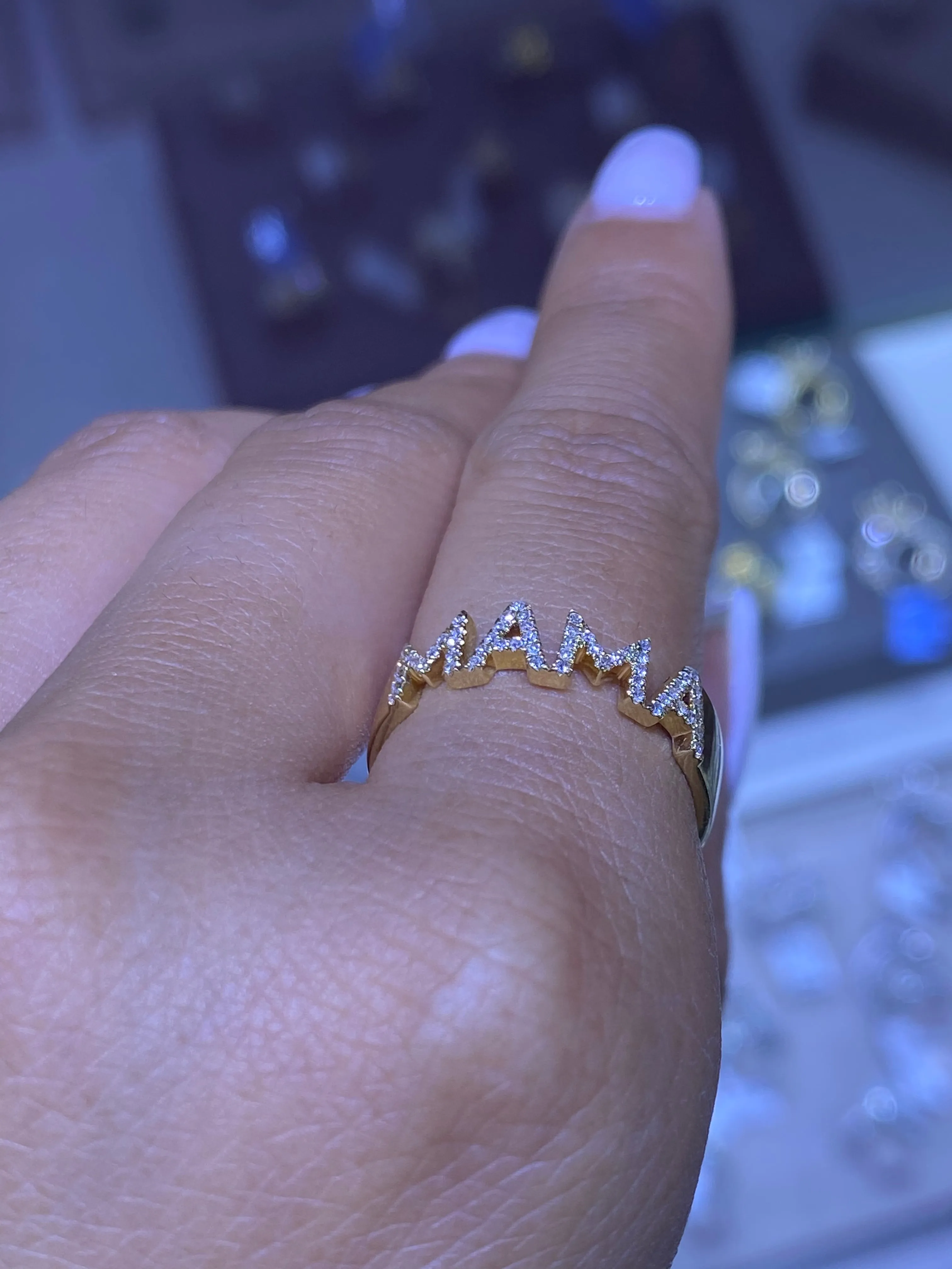 14K Gold MAMA Diamond Band