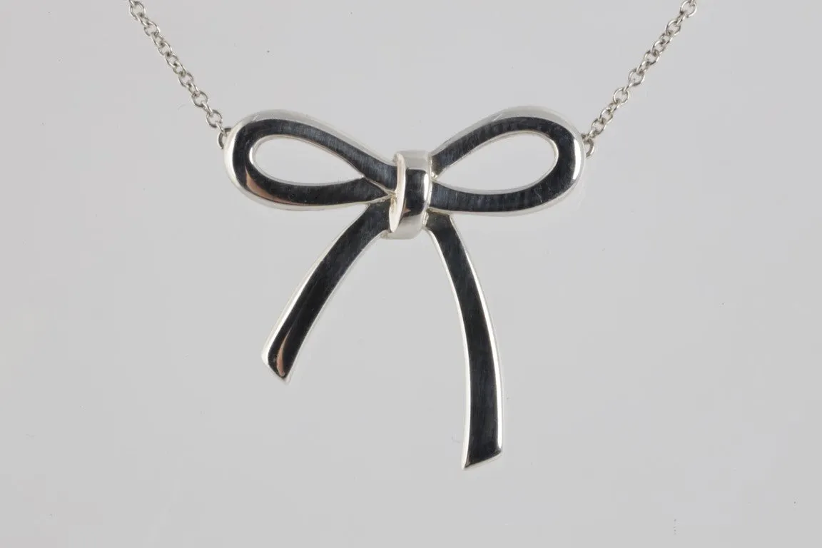 16” Tiffany & Co. Vintage 925 Silver Bow Necklace (2.70g.)