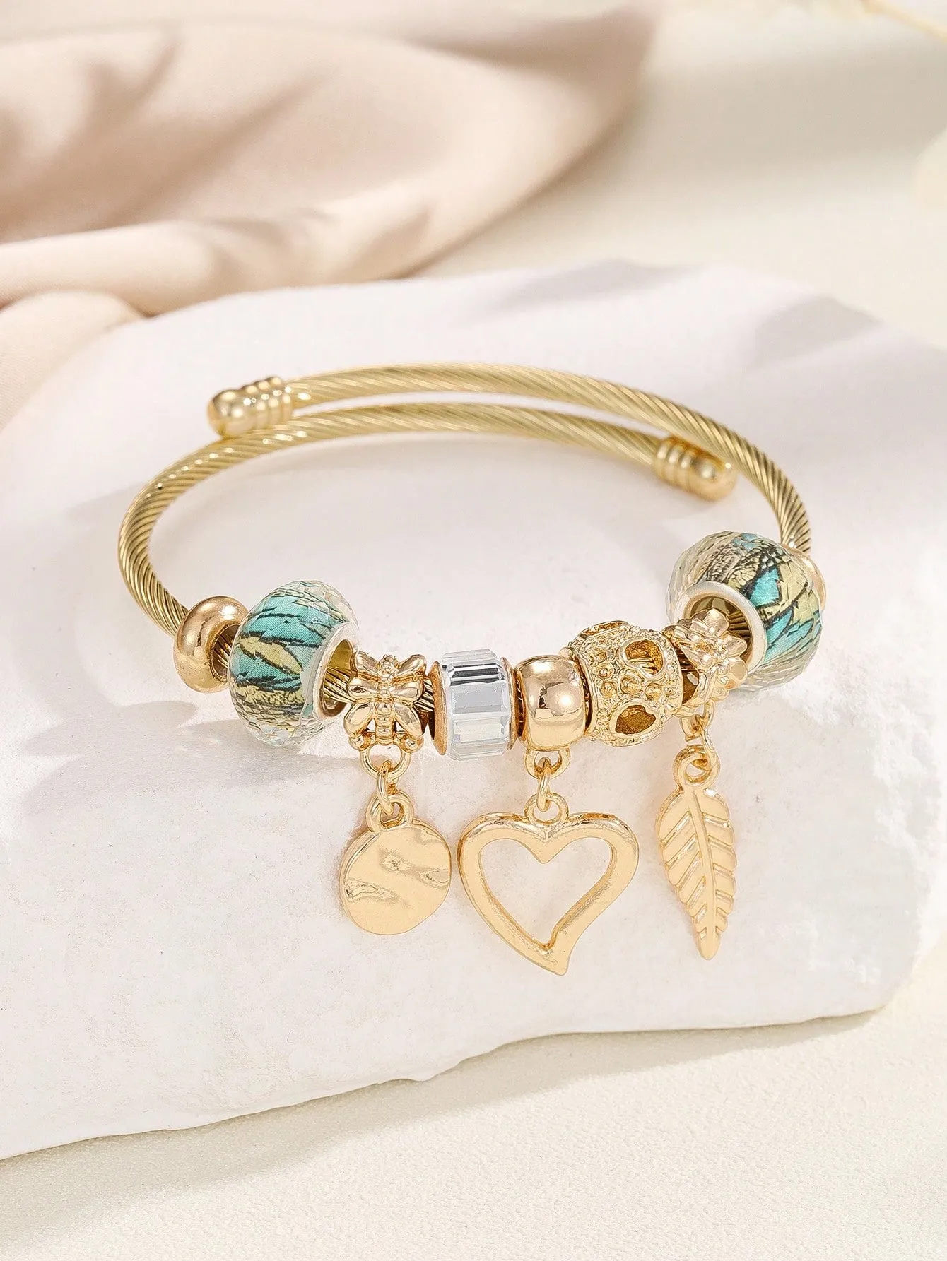 1pc Fashionable Feather & Heart Decor Bangle For Women For Daily Decoration