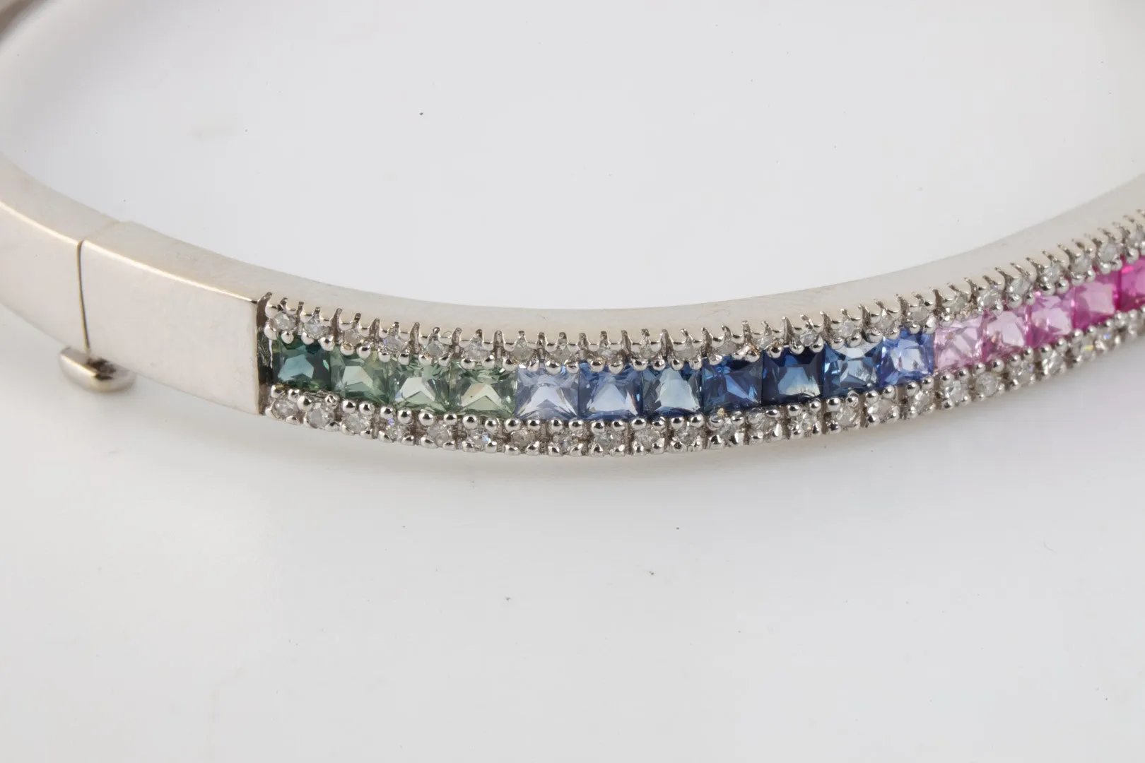 7'' 14k White Gold Diamond & Synthetic Sapphire Rainbow Bracelet (13.27g.)