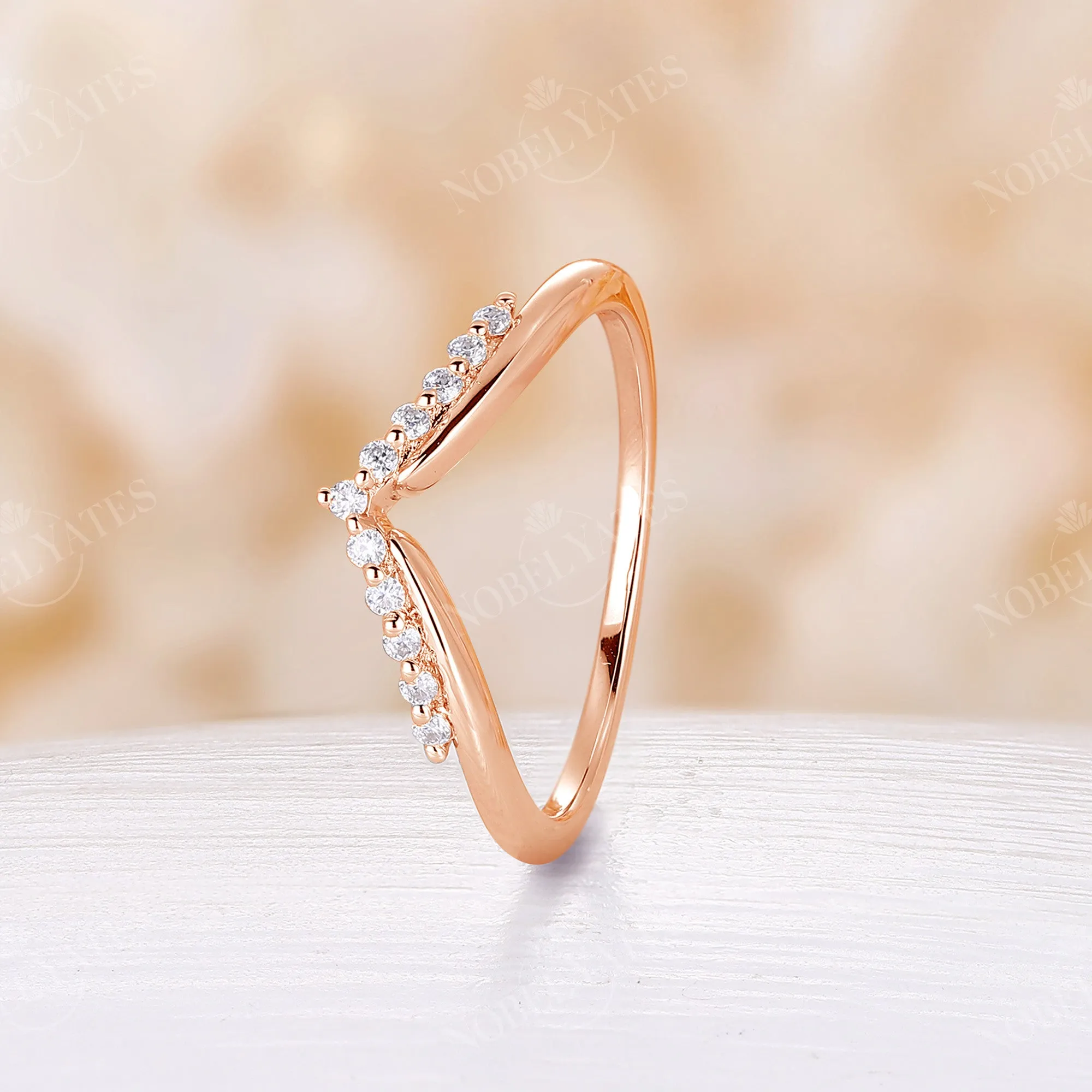 Antique Round Shape Moissanite Curved Wedding Band Rose Gold