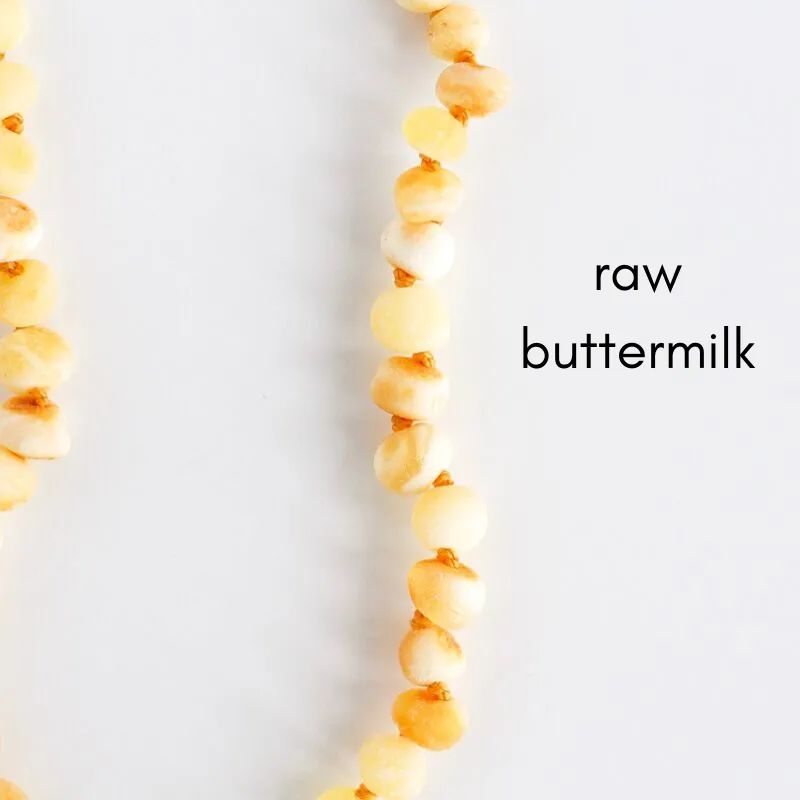 Child Baltic Amber Teething Necklace in Raw Buttermilk