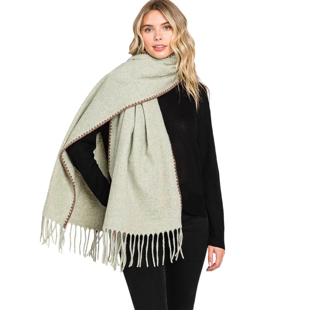 Edge Pointed Fringe Oblong Scarf