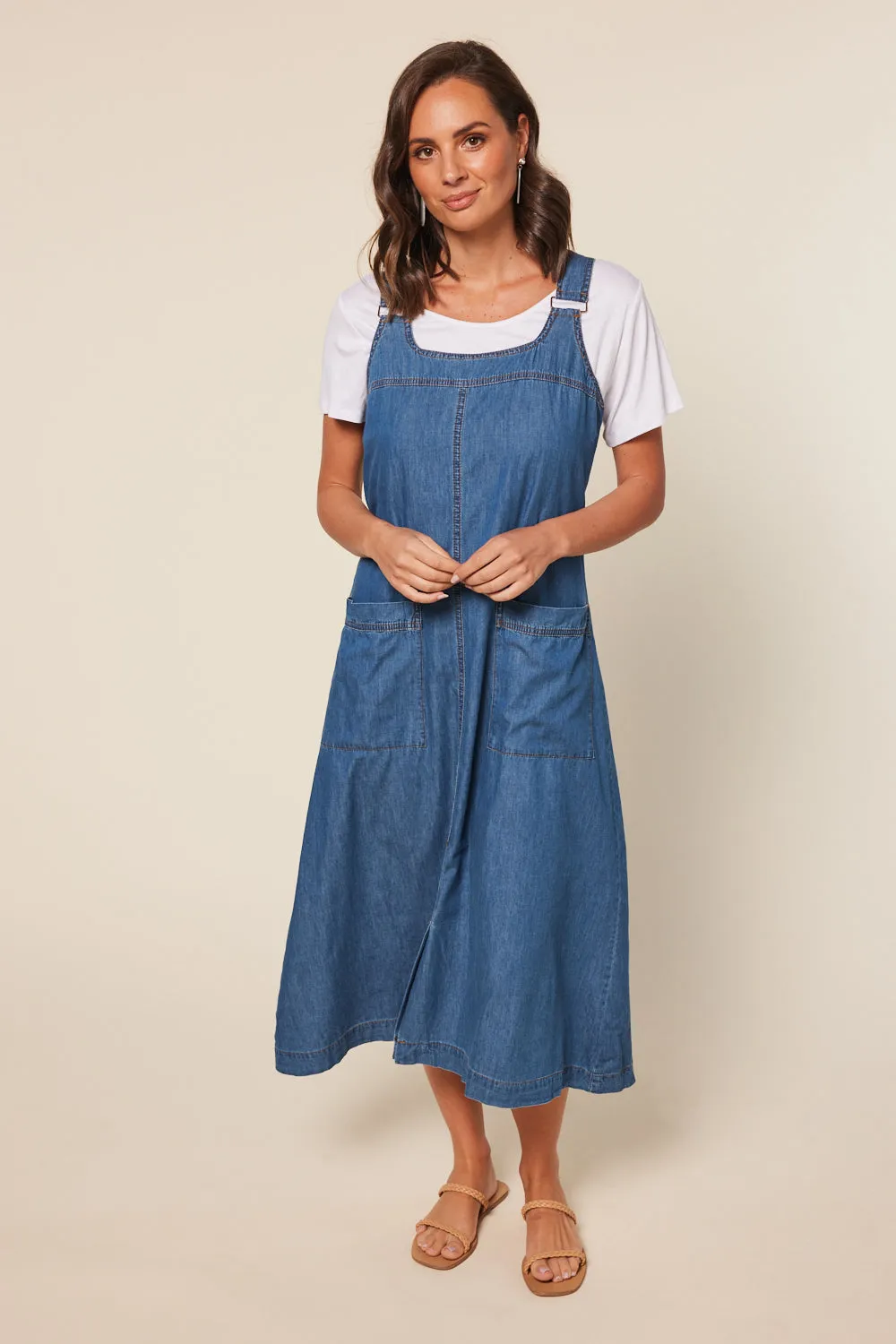 Francesca Pinafore Chambray Dress in Mid Wash