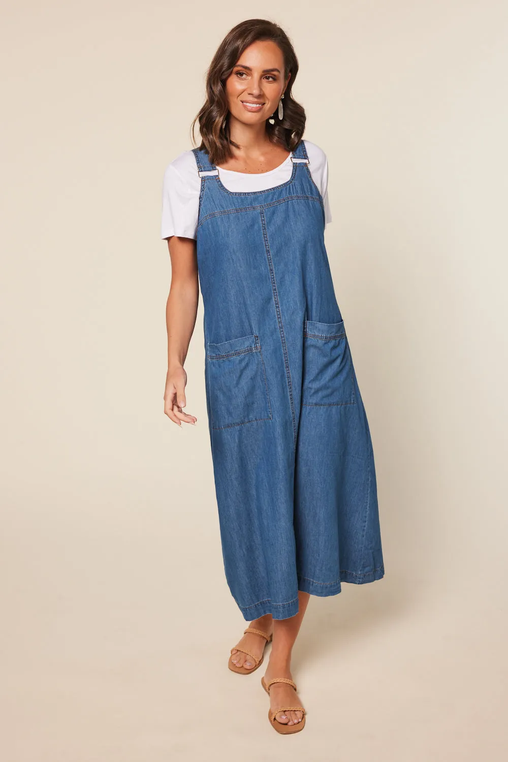 Francesca Pinafore Chambray Dress in Mid Wash