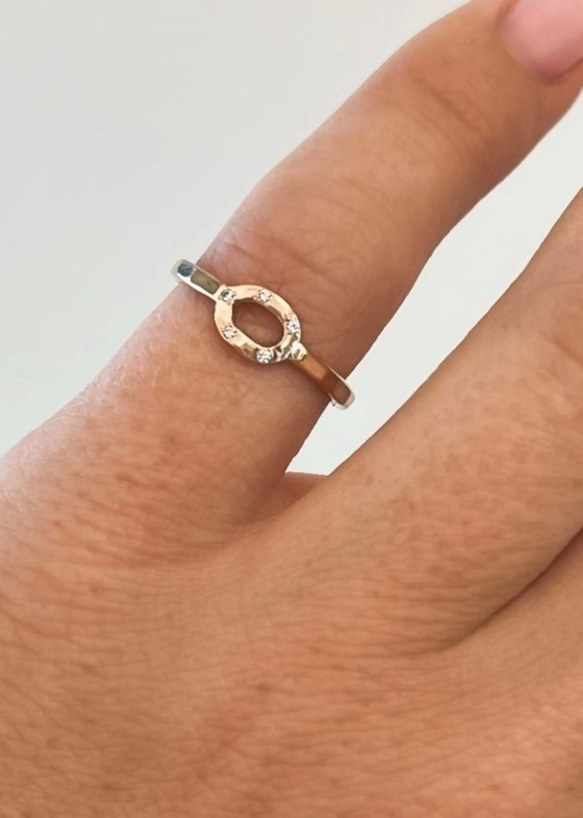 Mini Oval Diamond Band