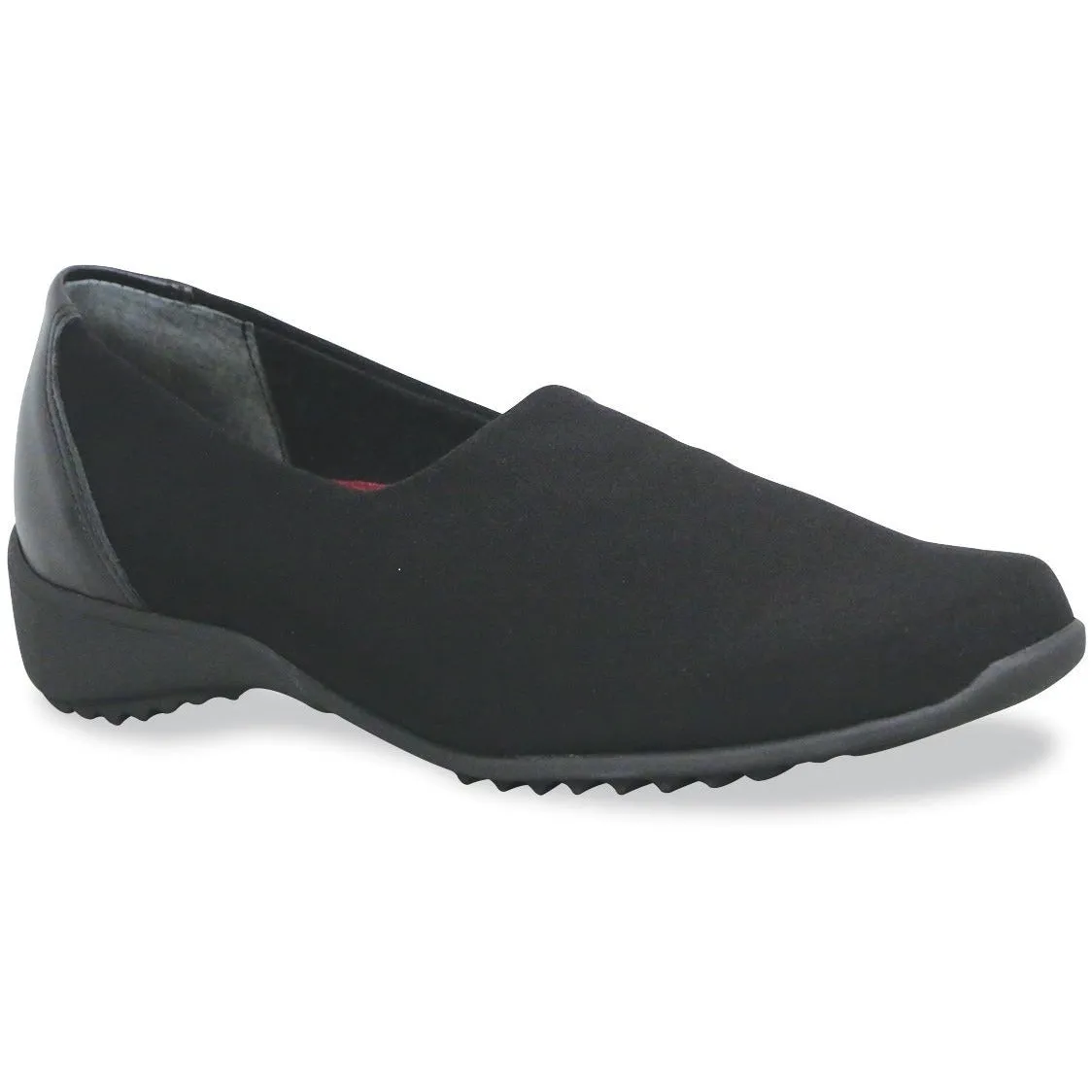 Munro Traveler Black Slip-on Stretch Fabric Shoes