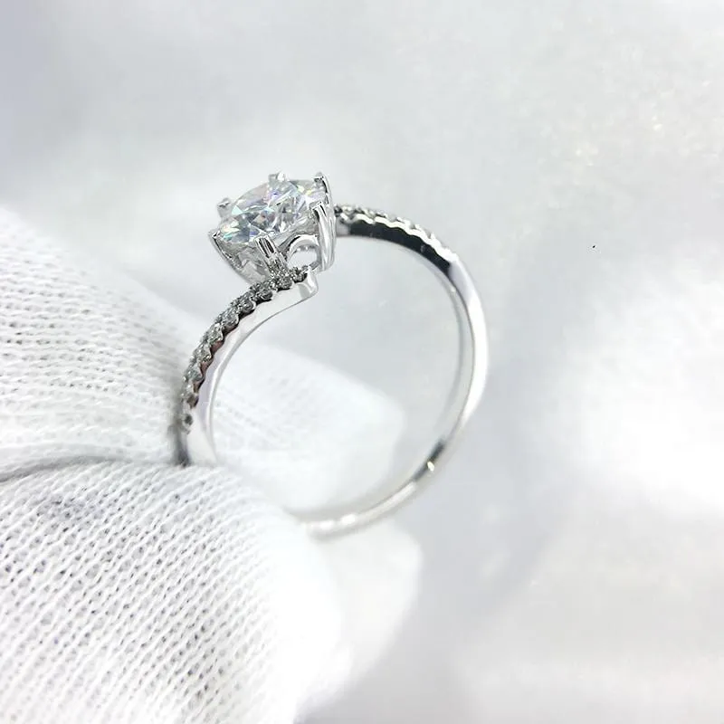 Platinum Plated Silver Moissanite Ring 0.8ct Center Stone