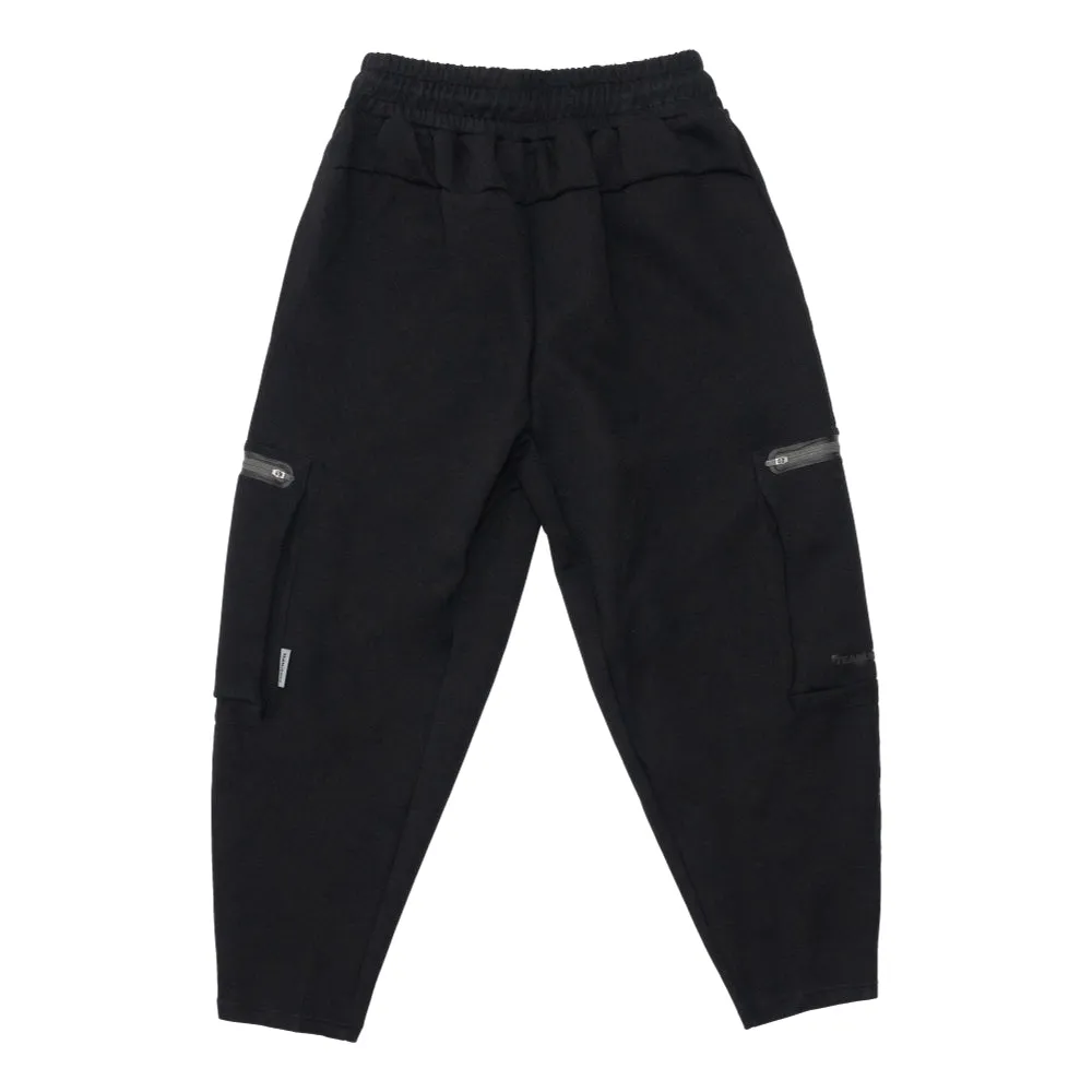 TEAMJOINED JOINED TRACK SIDE POCKETS STRAIGHT JOGGERS-BLACK