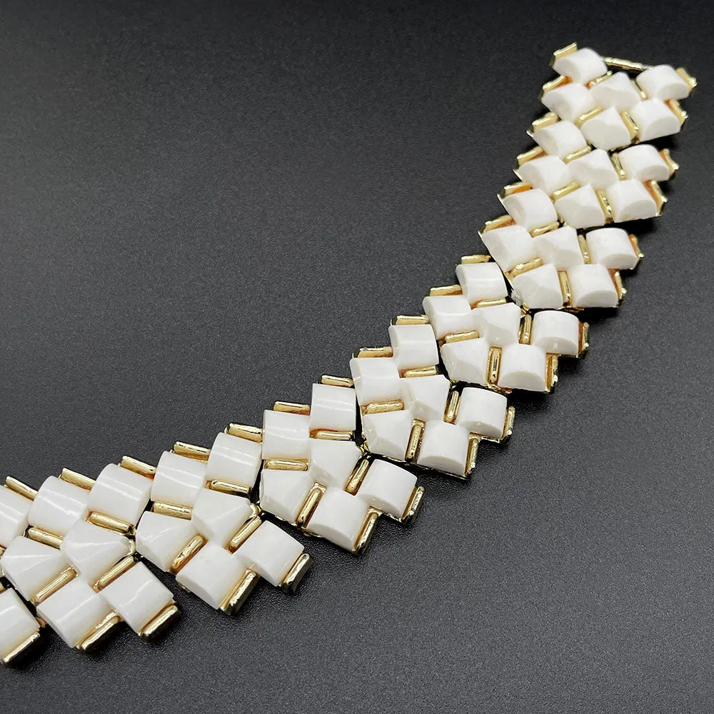 【USA輸入】ヴィンテージ ホワイトプラスチック ジオメトリック ブレスレット/Vintage White Plastic Geometric Bracelet