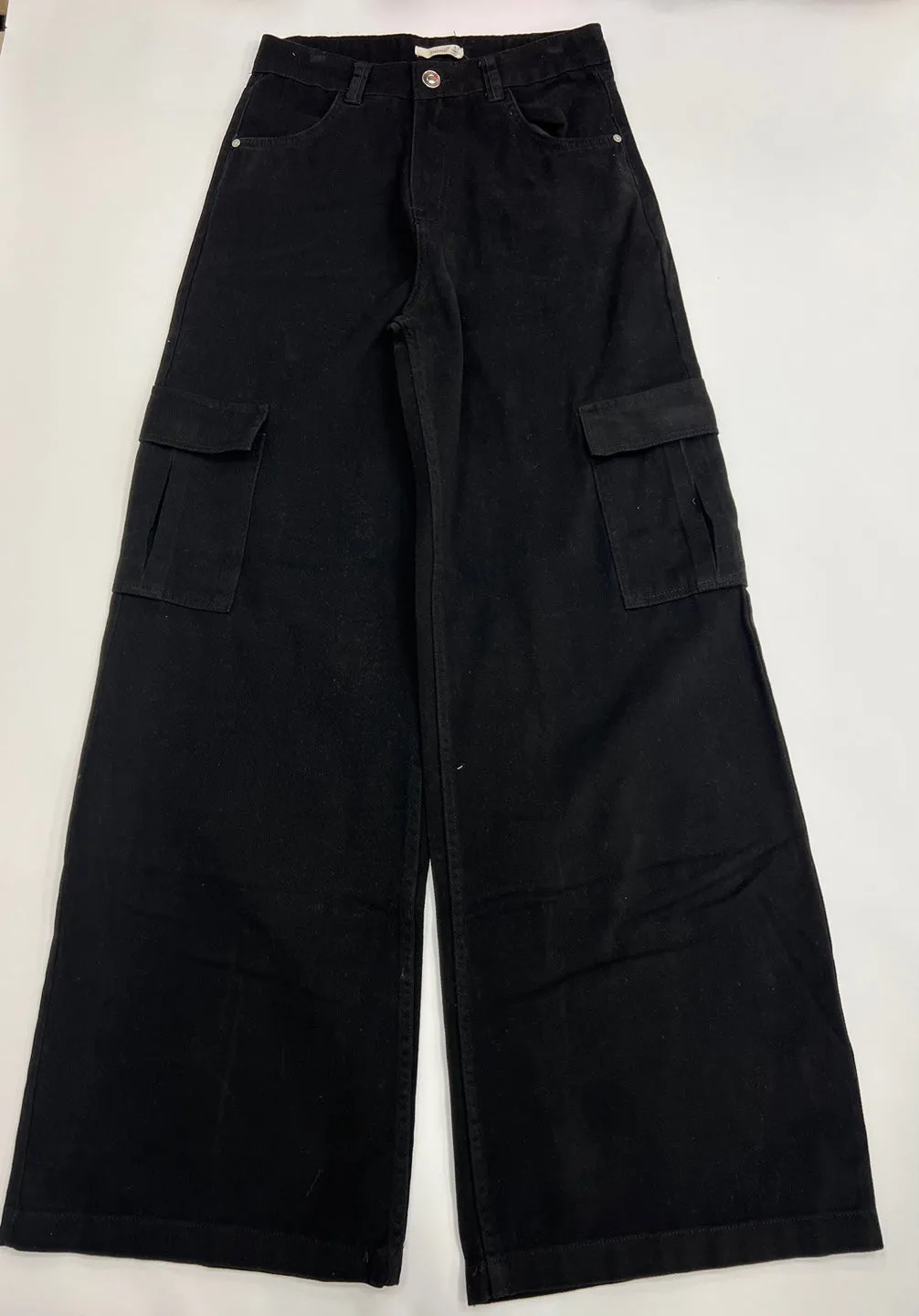 Women's Cargo Highwaisted Denim Pants